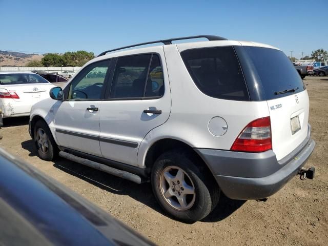 1999 Mercedes-Benz ML 320