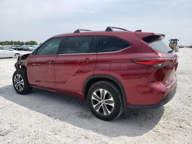 2021 Toyota Highlander XLE