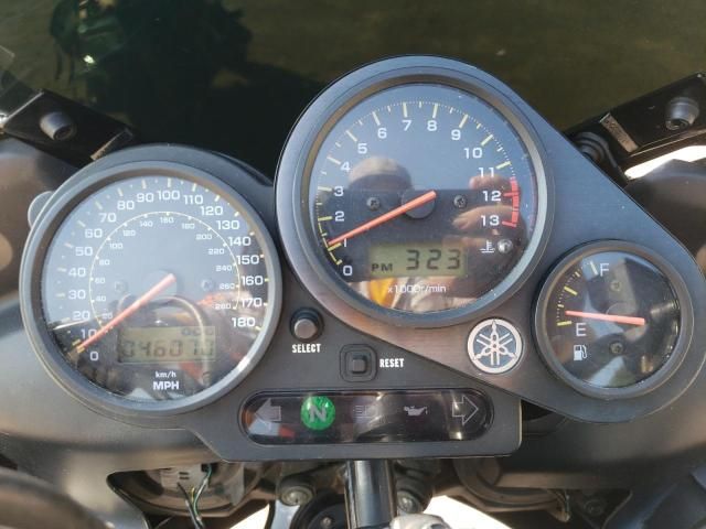 2004 Yamaha FZS10