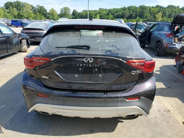 2018 Infiniti QX30 Base