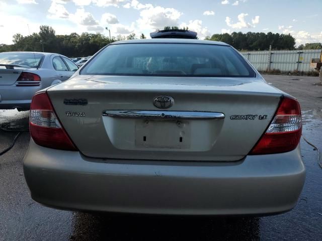 2004 Toyota Camry LE