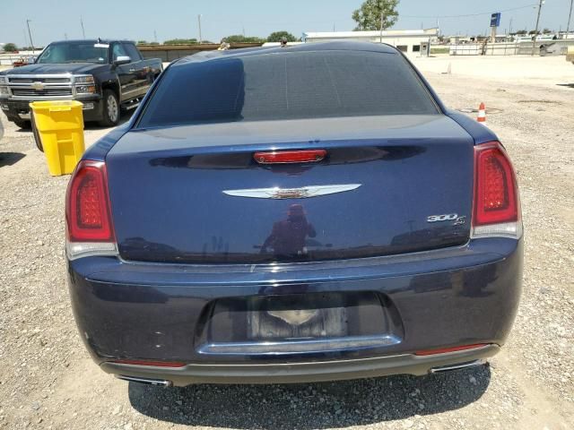 2016 Chrysler 300 S