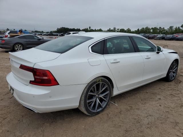 2018 Volvo S90 T5 Momentum