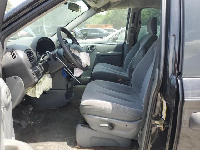 2006 Dodge Grand Caravan SE