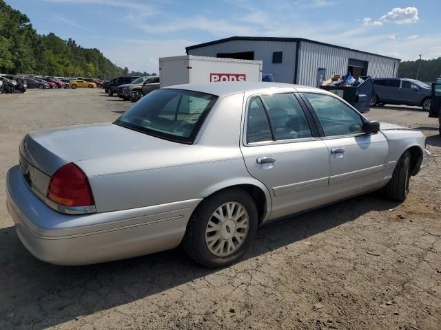 2003 Ford Crown Victoria LX