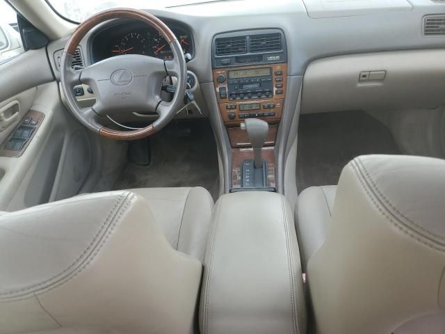 2001 Lexus ES 300