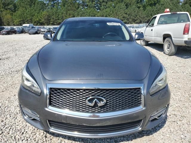 2017 Infiniti Q70 3.7