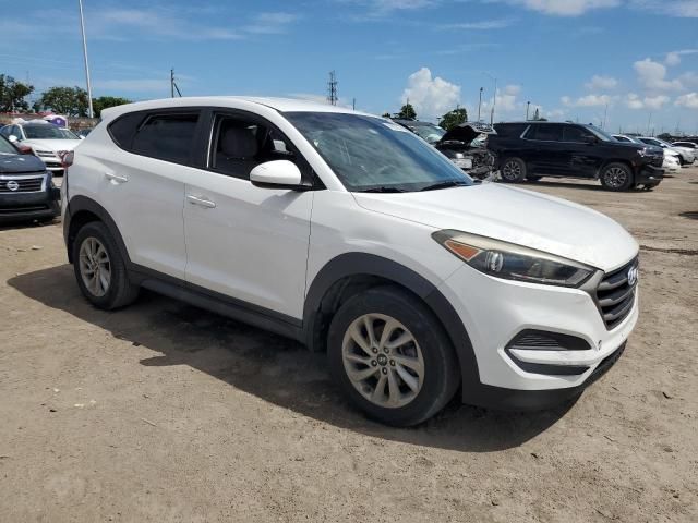 2016 Hyundai Tucson SE