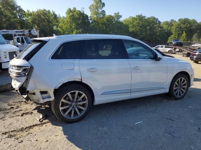 2018 Audi Q7 Prestige