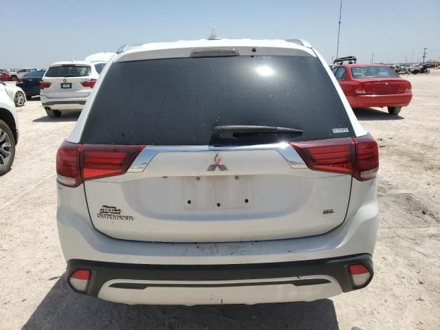 2020 Mitsubishi Outlander SE