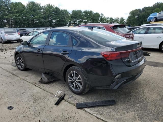 2023 KIA Forte LX