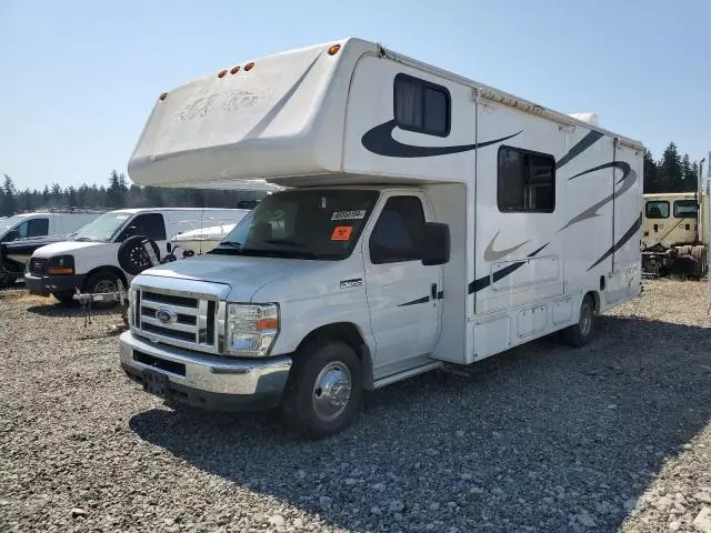 2014 Forest River 2014 Ford Econoline E450 Super Duty Cutaway Van