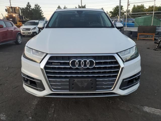 2018 Audi Q7 Prestige