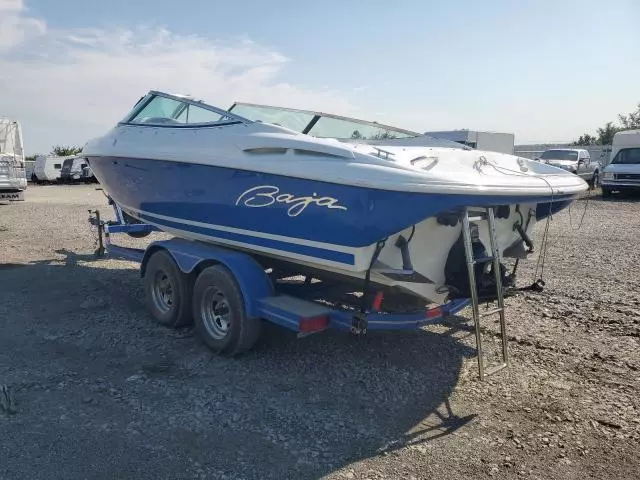 2001 Baja Boat