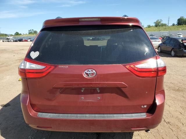 2016 Toyota Sienna LE