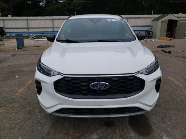 2023 Ford Escape ST Line