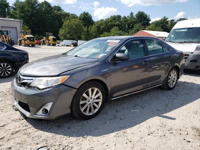 2014 Toyota Camry Hybrid