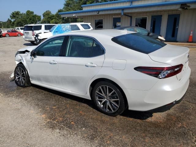 2022 Toyota Camry XLE