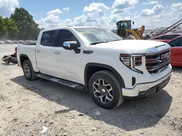 2022 GMC Sierra K1500 SLT