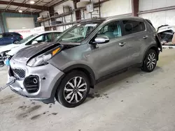 KIA Vehiculos salvage en venta: 2017 KIA Sportage EX