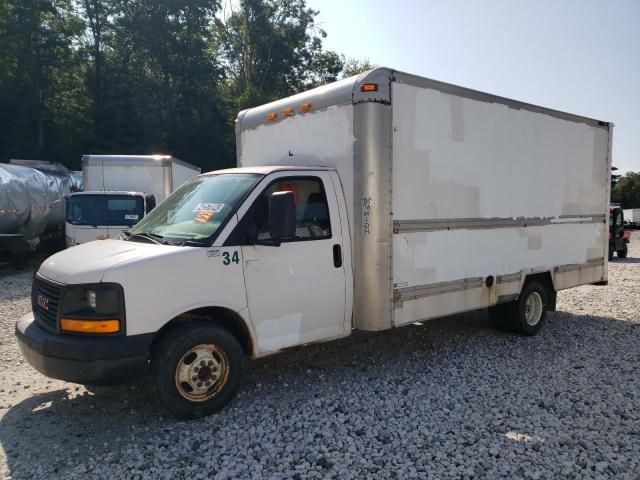 2009 GMC Savana Cutaway G3500