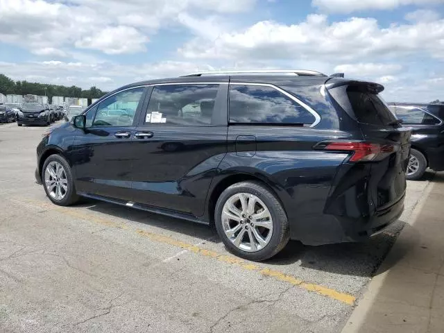 2024 Toyota Sienna Limited