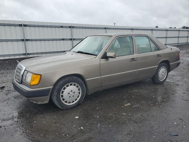 1991 Mercedes-Benz 300 E 2.6