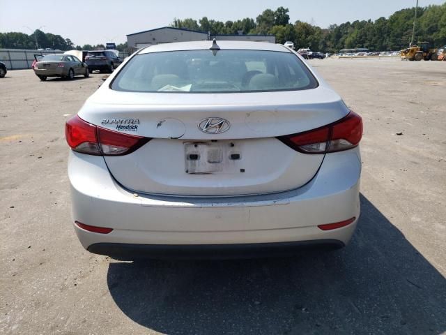 2015 Hyundai Elantra SE