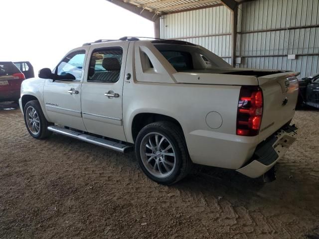 2013 Chevrolet Avalanche LTZ