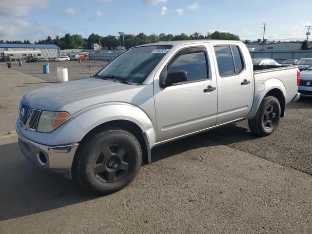 2005 Nissan Frontier Crew Cab LE