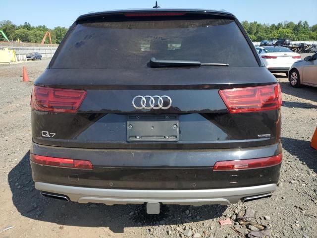 2018 Audi Q7 Premium Plus