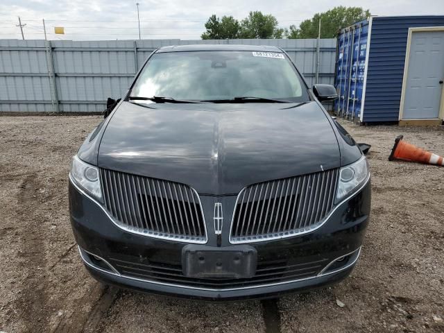 2013 Lincoln MKT