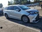 2022 Toyota Sienna LE