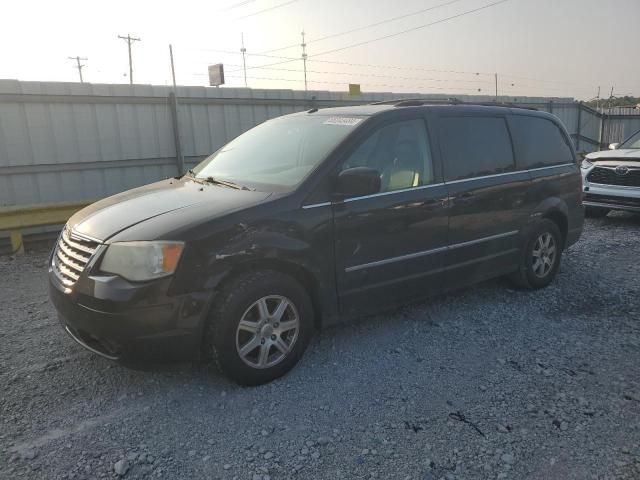 2009 Chrysler Town & Country Touring