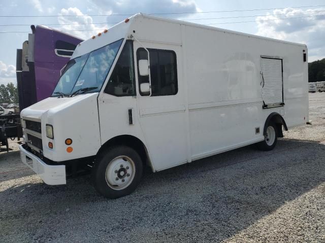 2003 Freightliner Chassis M Line WALK-IN Van