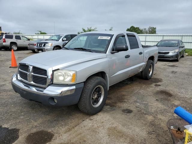 2005 Dodge Dakota Quad SLT