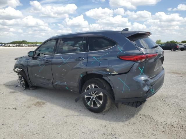 2020 Toyota Highlander XLE