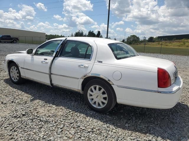 2009 Lincoln Town Car Signature Limited