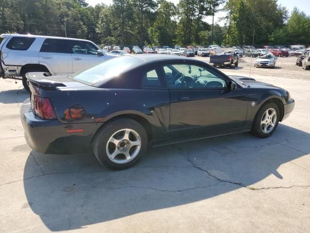 2004 Ford Mustang