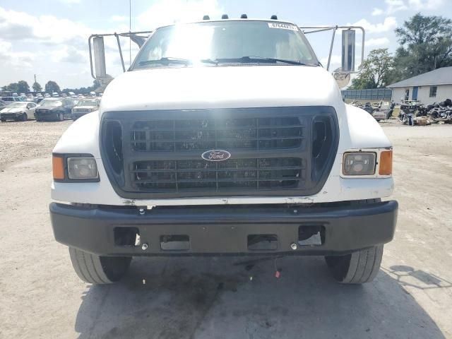 2001 Ford F750 Super Duty