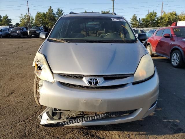 2010 Toyota Sienna CE