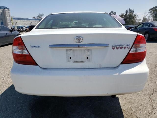 2004 Toyota Camry LE