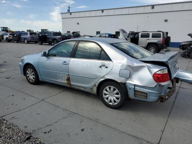 2005 Toyota Camry LE