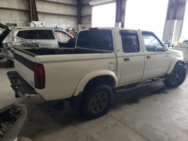 2000 Nissan Frontier Crew Cab XE