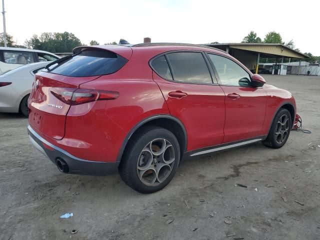 2022 Alfa Romeo Stelvio TI