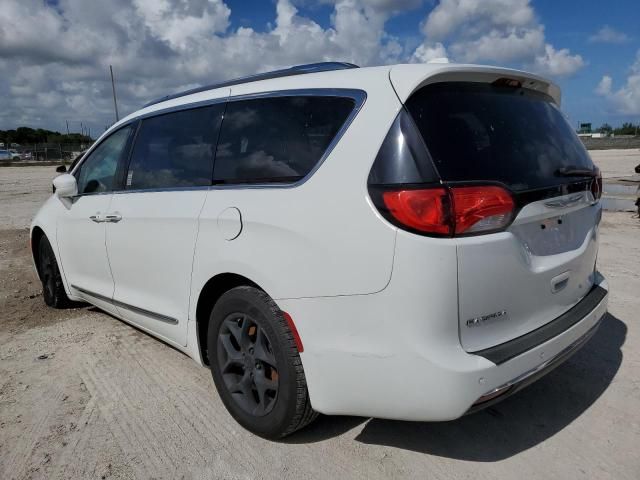 2017 Chrysler Pacifica Touring L Plus