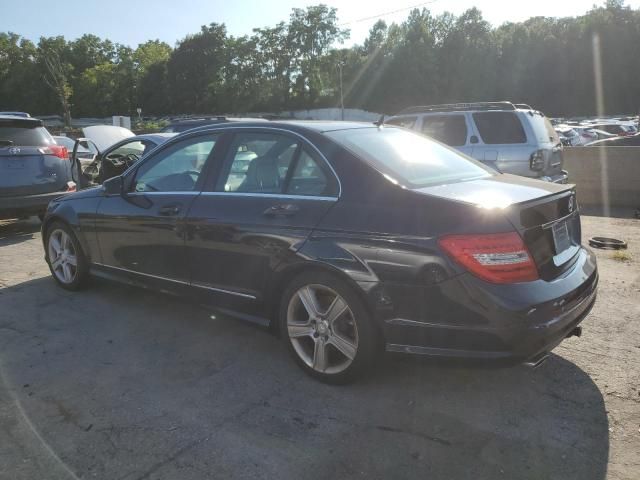 2011 Mercedes-Benz C300