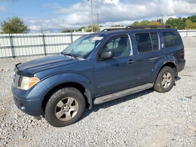 2006 Nissan Pathfinder LE