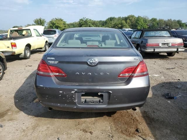 2008 Toyota Avalon XL