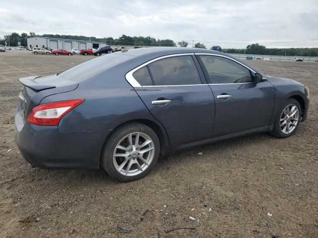 2010 Nissan Maxima S